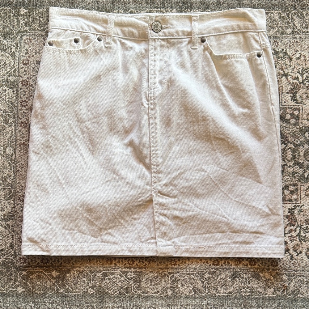 Old Navy White Denim Pencil Skirt